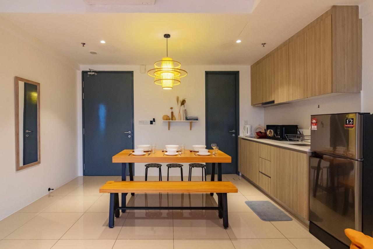 Tropicana 218 Macalister X Airlevate Suites 乔治敦 外观 照片